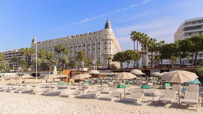 Romantic And New Apartment In The Famous Rue Meynadier In The Supercentre Of Cannes Exterior photo